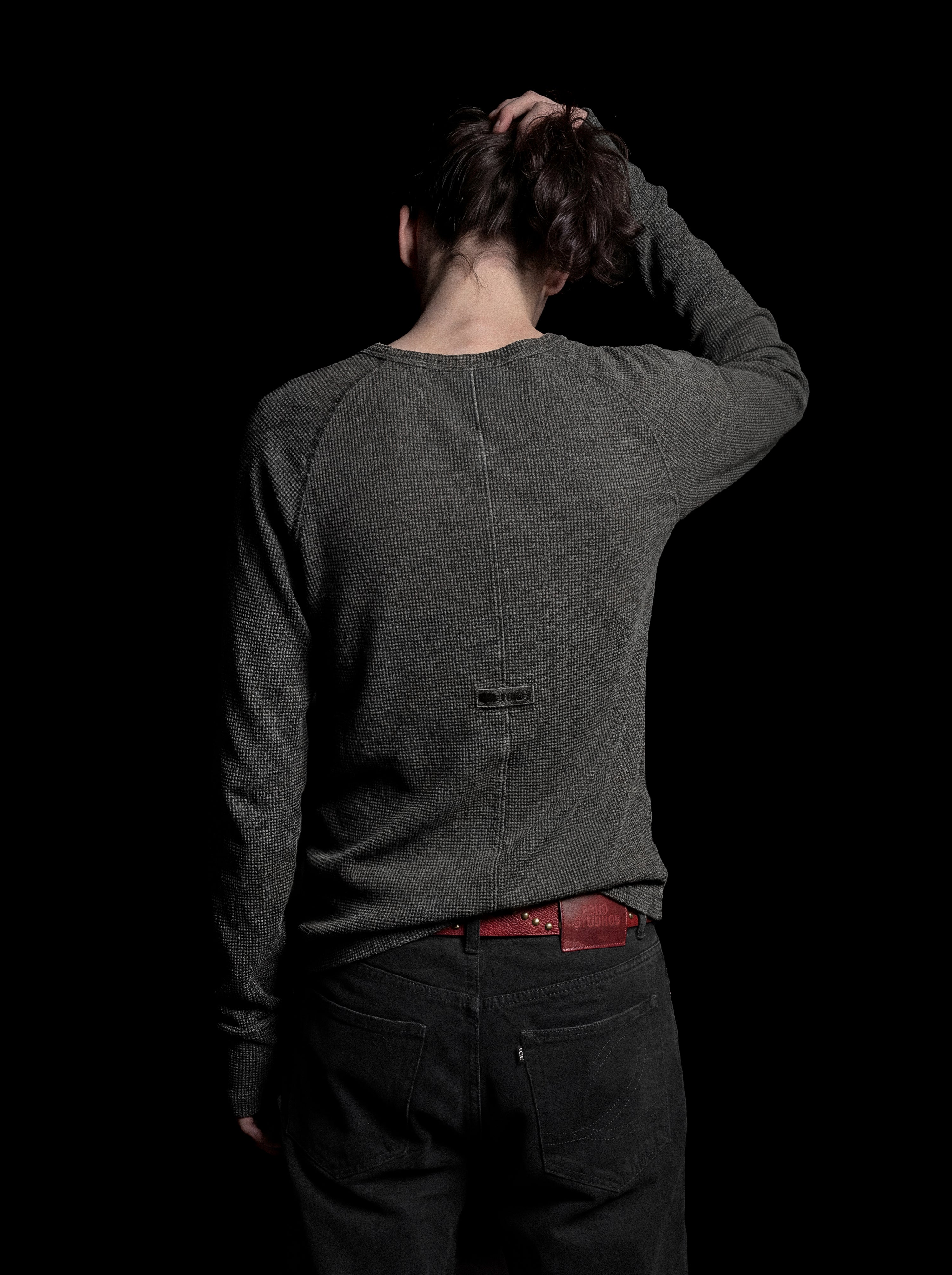 GREY HENLEY T-SHIRT