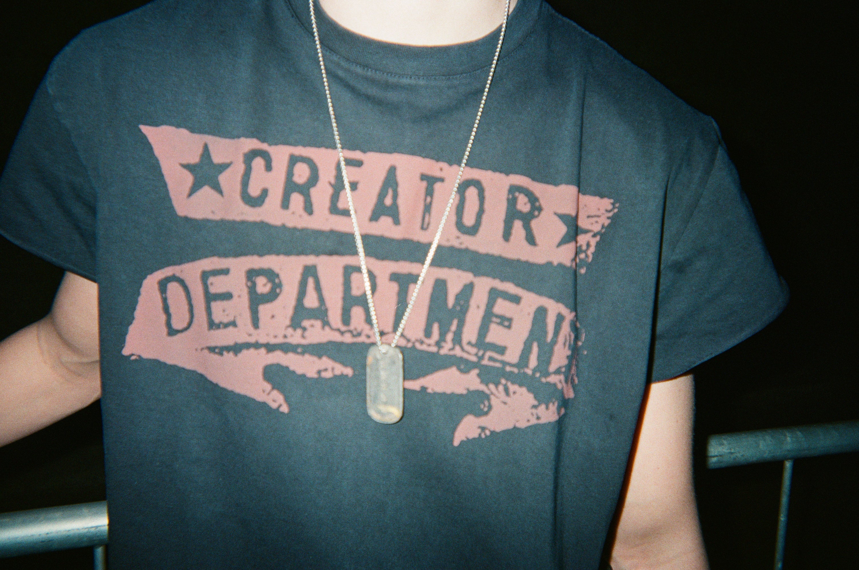 MUSCLE TEE CREATOR DEPARTAMENT - BLACK